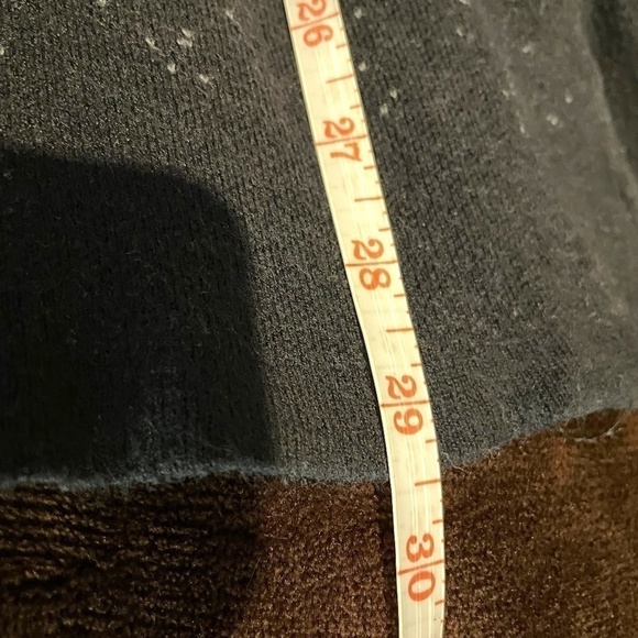 Cheetah Shark Bite Sweater Tunic Top 🖤 - Picture 7 of 9